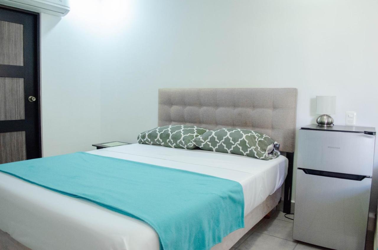 Pedregal Suites - Marina And Downtown Cabo San Lucas Zewnętrze zdjęcie